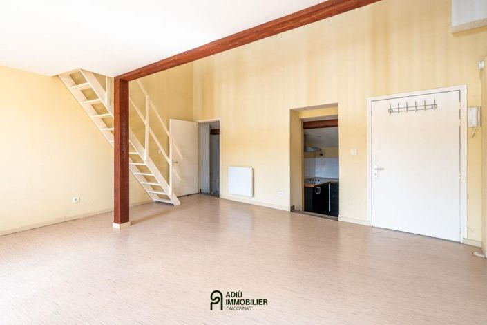 Image No.2-Appartement de 1 chambre à vendre à Uzès