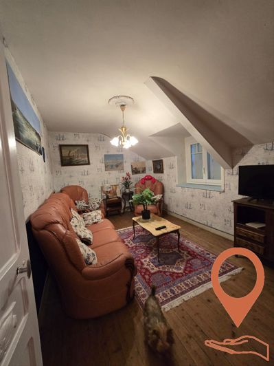 Image No.6-5 Bed House for sale