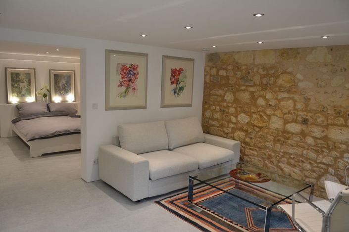 Image No.19-6 Bed House for sale