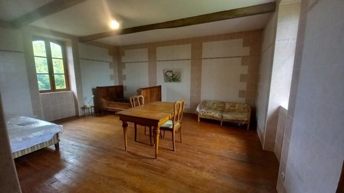 Image No.6-3 Bed House for sale