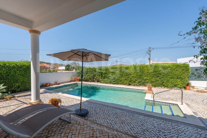 Image No.22-3 Bed House for sale