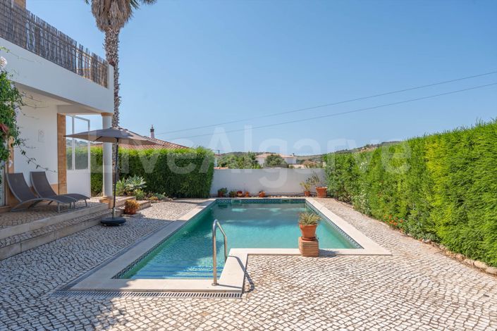 Image No.25-3 Bed House for sale