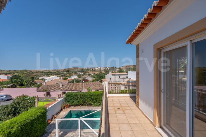 Image No.35-3 Bed House for sale