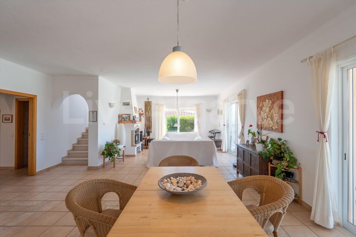 Image No.4-3 Bed House for sale