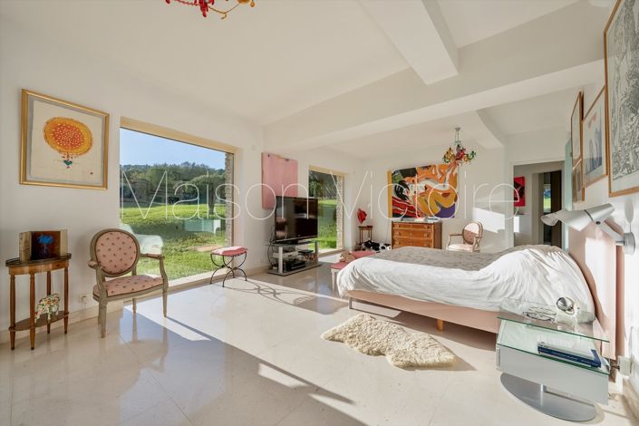 Image No.24-4 Bed House for sale
