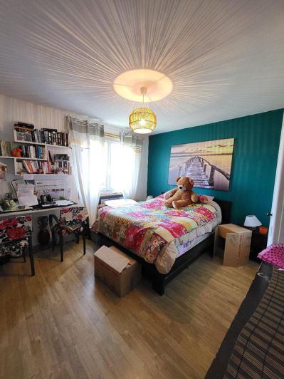 Image No.18-3 Bed House for sale