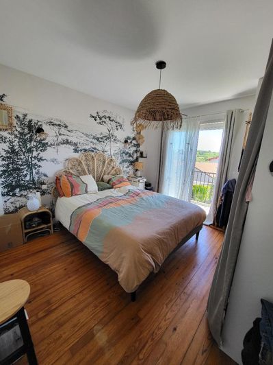 Image No.19-3 Bed House for sale