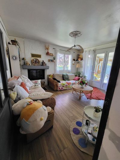Image No.6-3 Bed House for sale