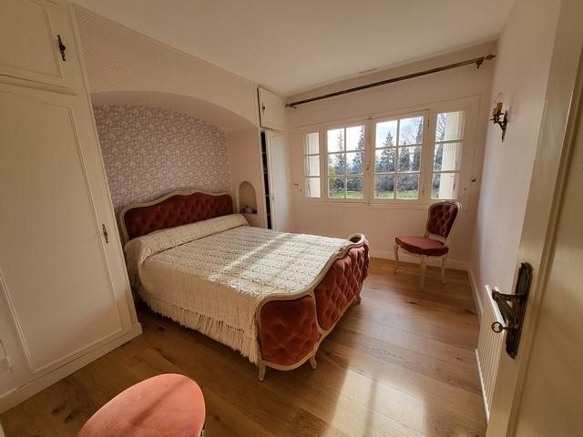 Image No.10-4 Bed House for sale