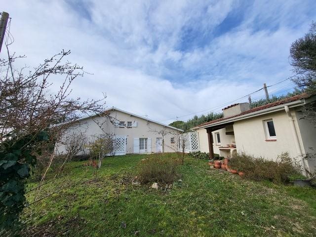 Image No.21-4 Bed House for sale