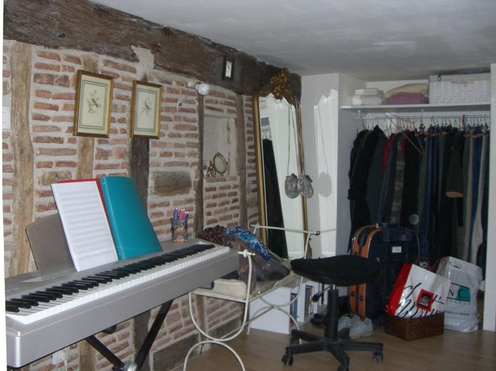 Image No.11-3 Bed House for sale