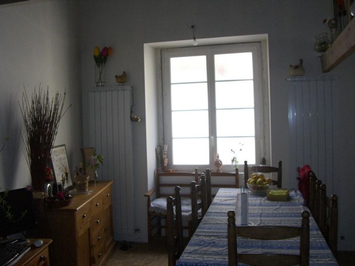 Image No.6-3 Bed House for sale