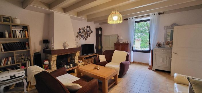 Image No.3-3 Bed House for sale