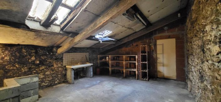 Image No.30-3 Bed House for sale
