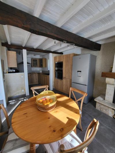 Image No.24-4 Bed House for sale