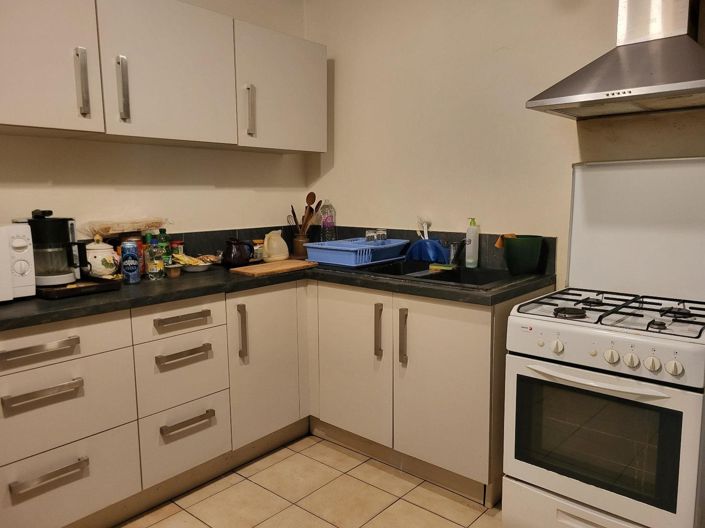 Image No.18-2 Bed House for sale