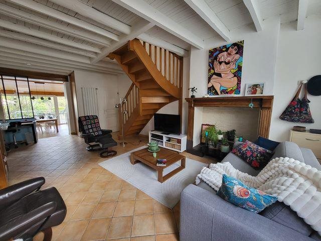 Image No.3-2 Bed House for sale