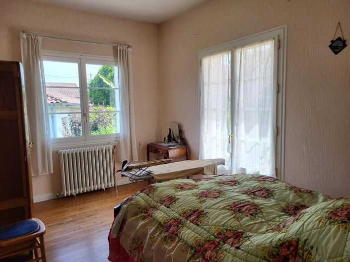 Image No.18-3 Bed House for sale