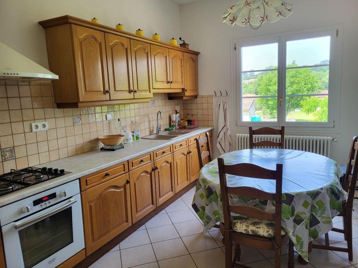 Image No.5-3 Bed House for sale