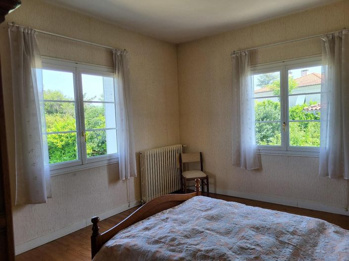 Image No.6-3 Bed House for sale