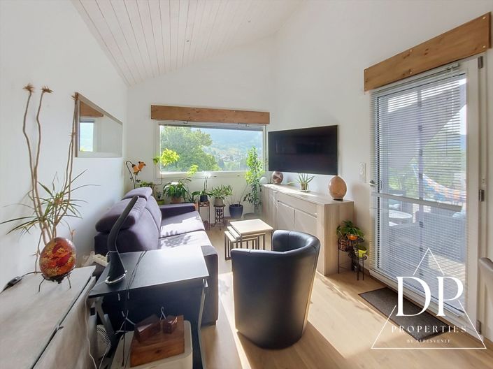 Image No.19-5 Bed House for sale