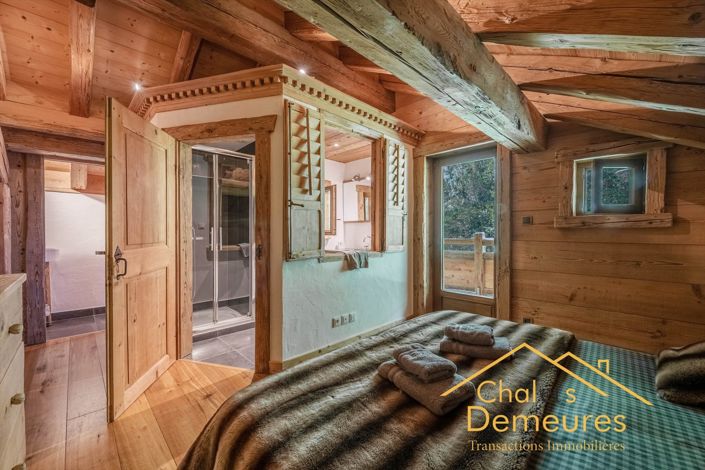 Image No.22-6 Bed House for sale