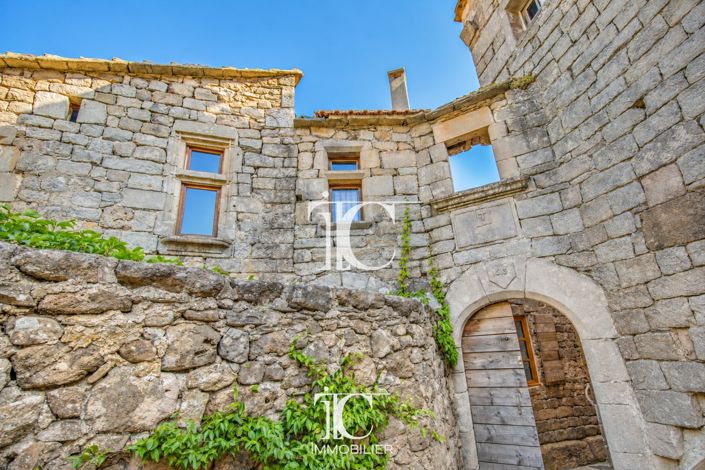 Image No.27-9 Bed House for sale