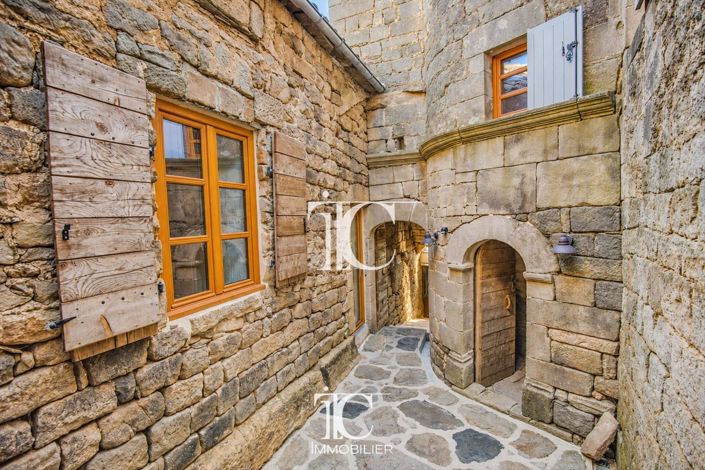 Image No.29-9 Bed House for sale
