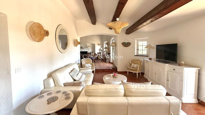 Image No.13-5 Bed House for sale