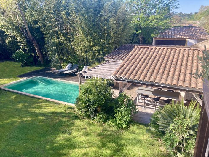 Image No.3-5 Bed House for sale
