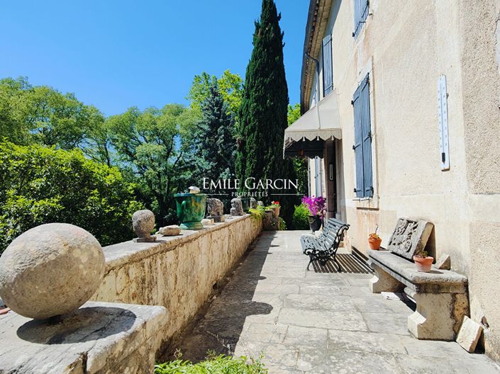 Image No.2-6 Bed House for sale