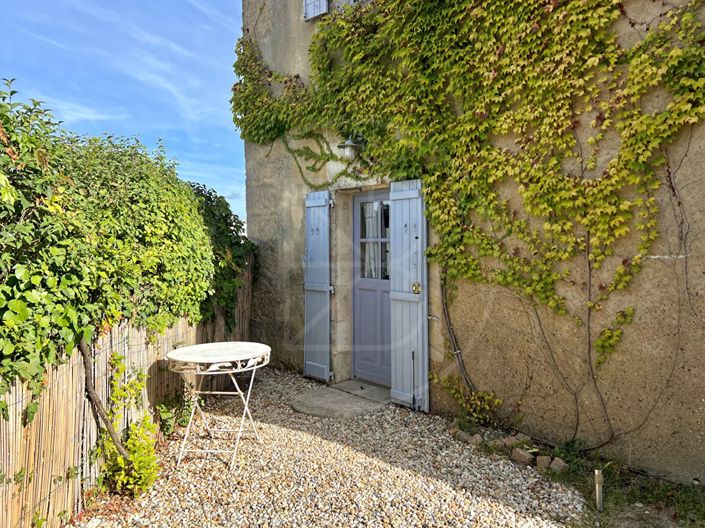 Image No.15-6 Bed House for sale