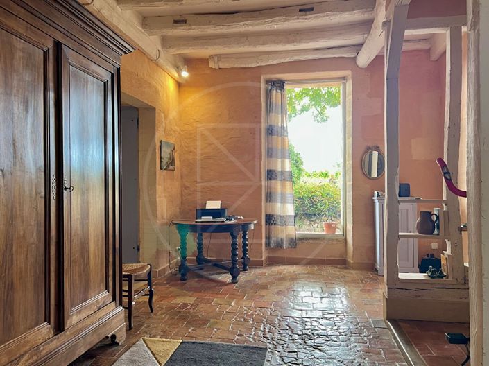 Image No.4-6 Bed House for sale