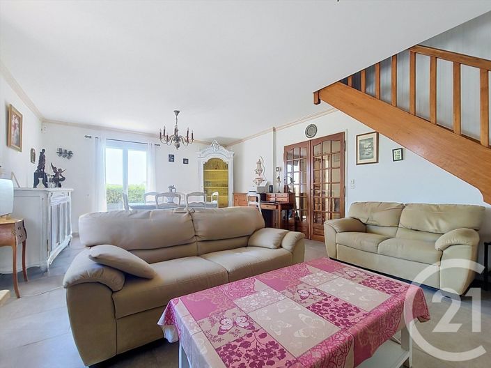 Image No.3-4 Bed House for sale