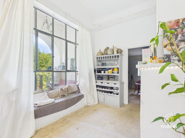 Image No.16-6 Bed House for sale