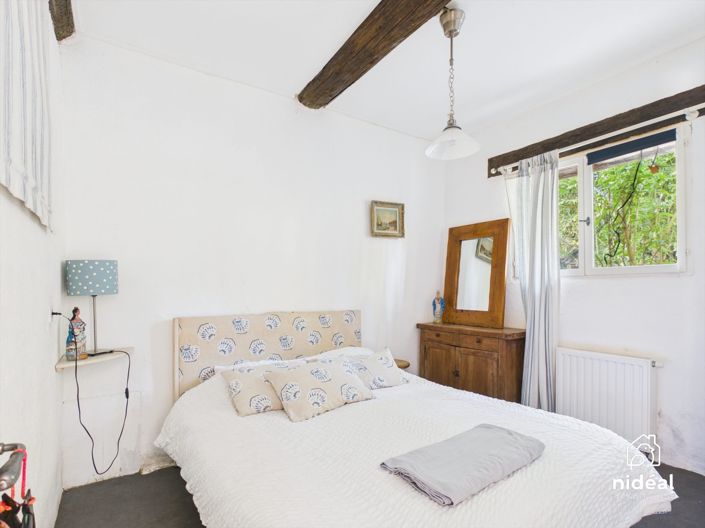 Image No.20-6 Bed House for sale
