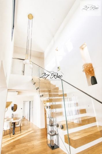 Image No.2-4 Bed House for sale
