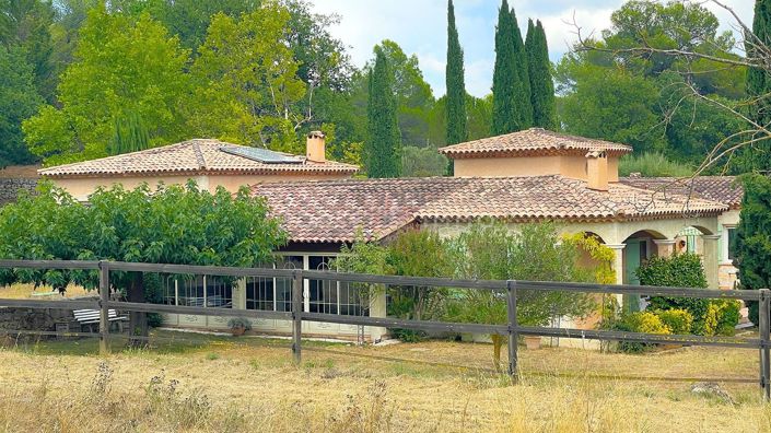 Image No.6-4 Bed Property for sale