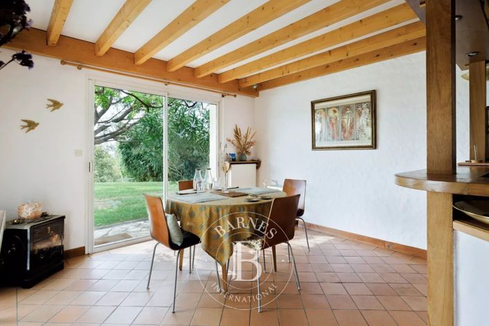 Image No.22-5 Bed House for sale