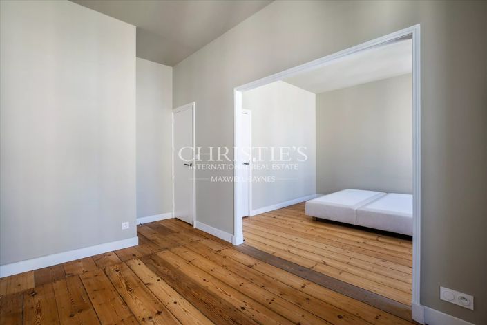 Image No.11-3 Bed Apartment for sale