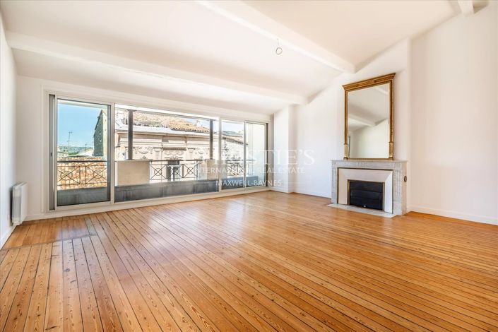 Image No.8-3 Bed Apartment for sale