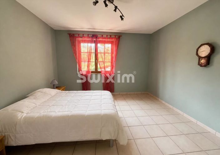 Image No.5-House for sale