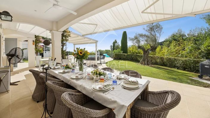 Image No.9-4 Bed House for sale