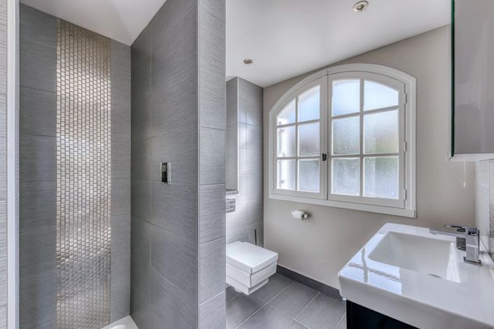 Image No.20-5 Bed House for sale