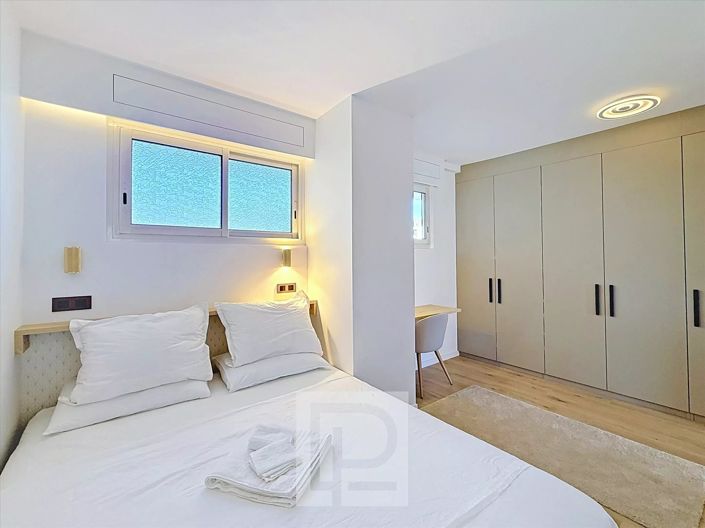 Image No.15-2 Bed Apartment for sale