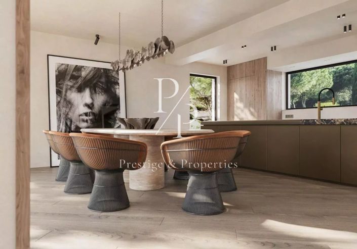 Image No.7-5 Bed House for sale