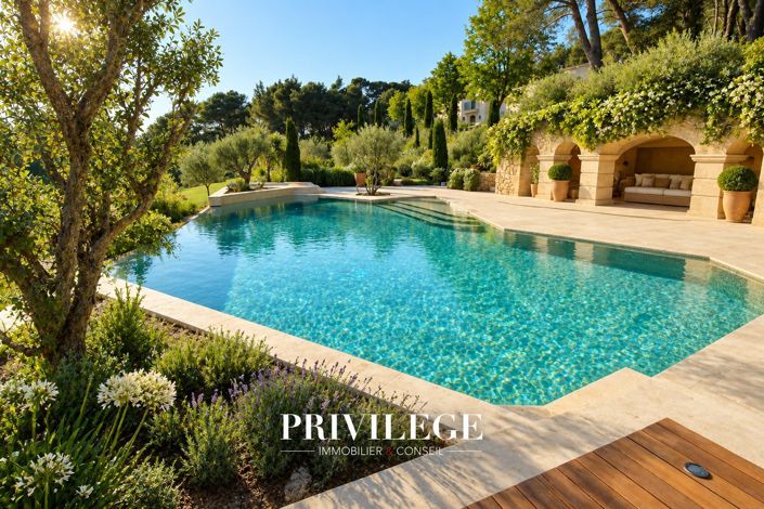 Image No.14-6 Bed House for sale