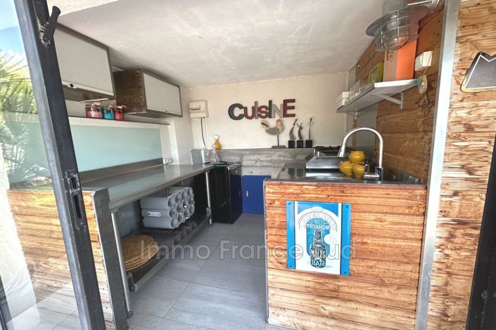 Image No.20-2 Bed House for sale