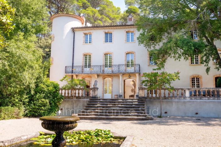 Image No.3-Maison de 10 chambres à vendre à Lorgues
