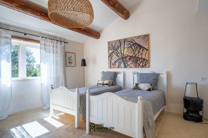 Image No.13-7 Bed House for sale